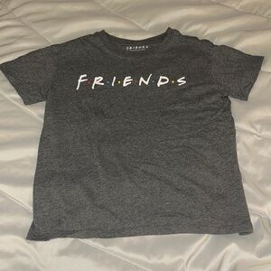 🌼3/$25🌼 FRIENDS tee